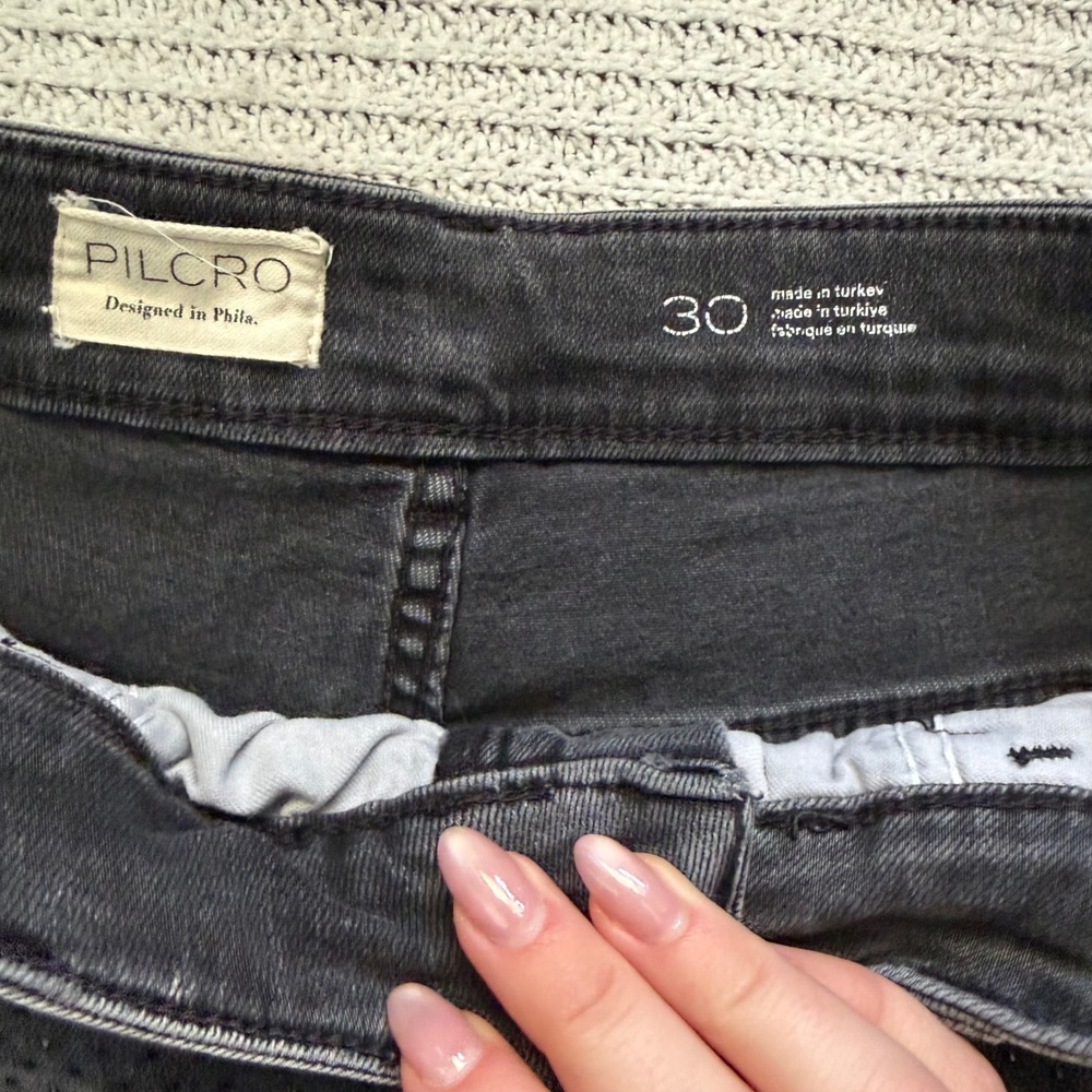 Pilcro Anthropologie Black Embellished Studded Straight Leg Jeans Size 30 - Picture 6 of 6